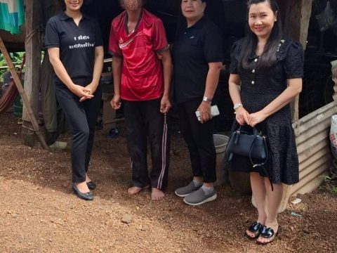 วันที่ 2 กรกฎาคม 2569 นำโดย นางบุญเต็ม บุญแสง รองนายกองค์การบริหารส่วนตำบลเจริญศิลป์ นางสาวนาตยา ซาผู ปลัดองค์การบริหารส่วนตำบล นางสาวนาฎสินี นวลเพ็ญ นักพัฒนาชุมชน ลงพื้นที่บ้านคนพิการ ตามโครงการปรับสภาพแวดล้อมที่อยู่อาศัยสำหรับคนพิการ บ้านสร้างฟาก หมู่ 7